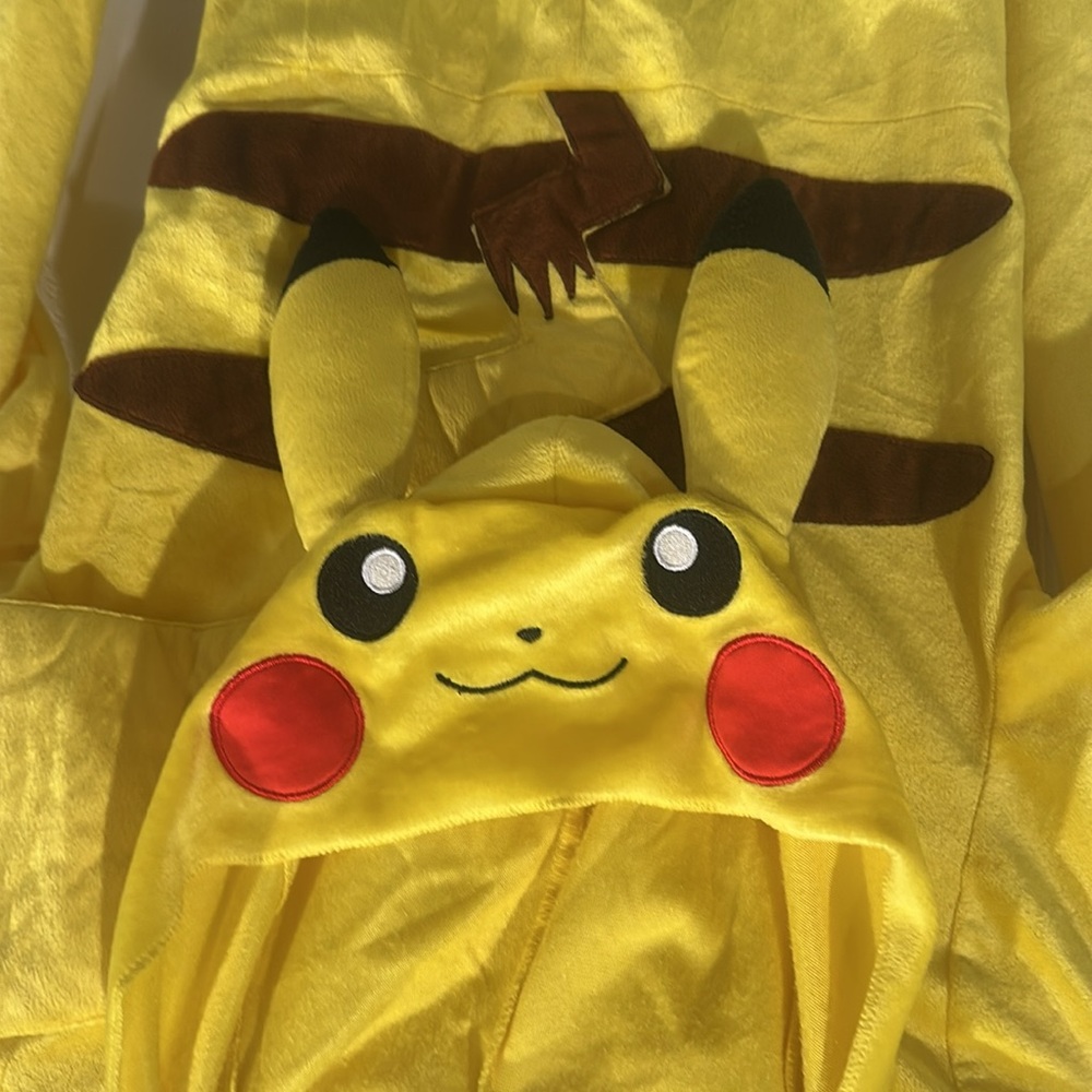 EUC Yellow Pokemon Pikachu Halloween Dress Up Costume Onesie Boys Med Size 8-10 - Picture 10 of 10